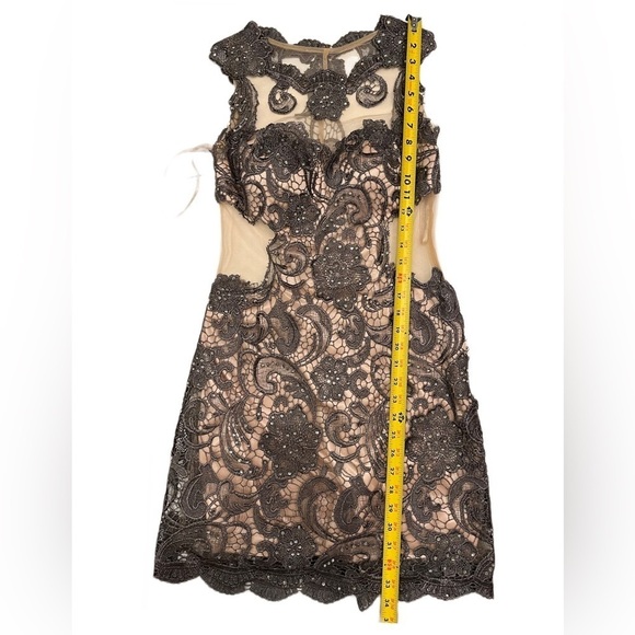🩶Dave & Johnny Embroidered Illusion Cocktail Dress | Gunmetal Silver | Size 7/8 - Picture 11 of 16